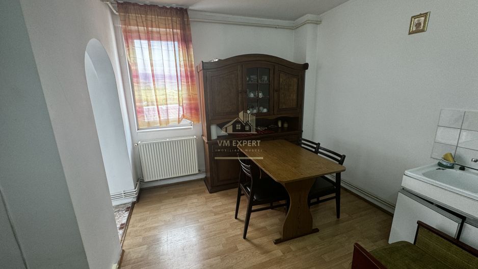 APARTAMENT 2 CAMERE, CAMPULUNG, ETAJ 3, GRUI - Poză 36