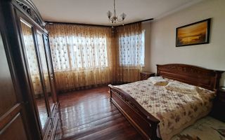 Casa/Vila de Inchiriat COPOU - 3000 euro - Poză 15