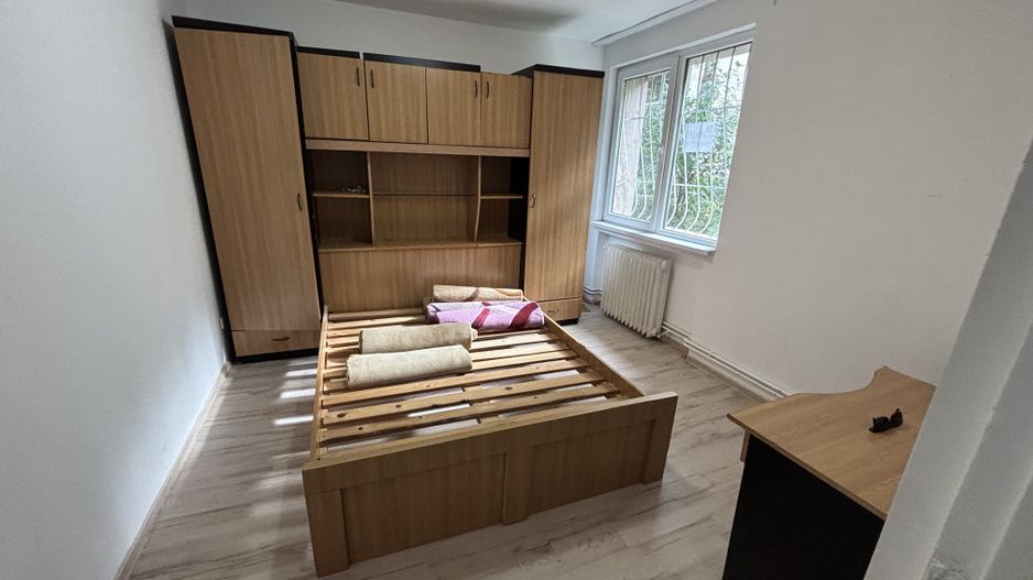 Apartament cu 3 camere (Cornisa) - Poză 6