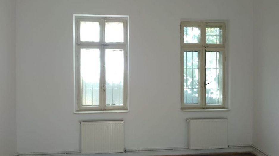 Inchiriez casa la curte in centru,zona Foisorul de Foc - Poză 4