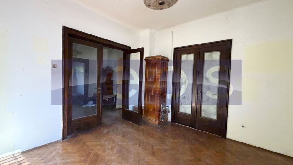 APARTAMENT IN CASA INTERBELICA | 82MP | IDEAL PENTRU RENOVARE - Poză 2