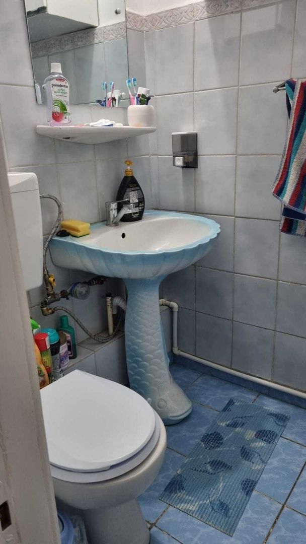 Apartament 3 camere, decomandat, Micro21 - Poză 4