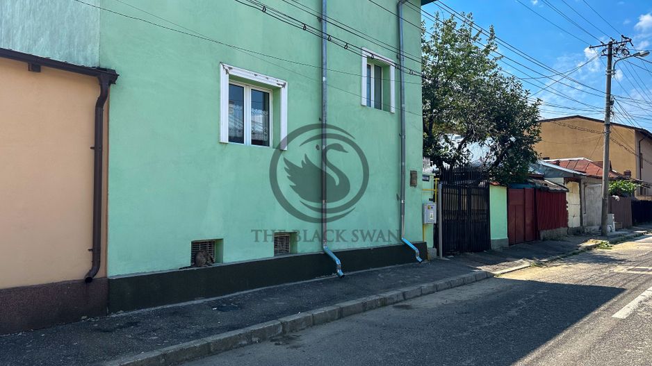 Casa de vanzare cu 4 camere | Zona Afi Palace, Ploiești | Comision 0% - Poză 2
