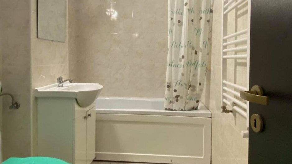 Apartament complet mobilat zona rezidentiala Subcetate - Poză 9