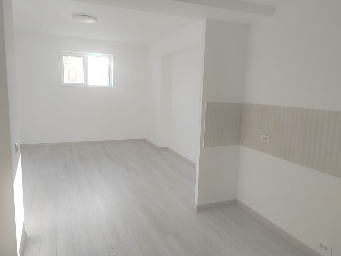 Rin Residence Imobil versatil/comercial/rezidential - Poză 3