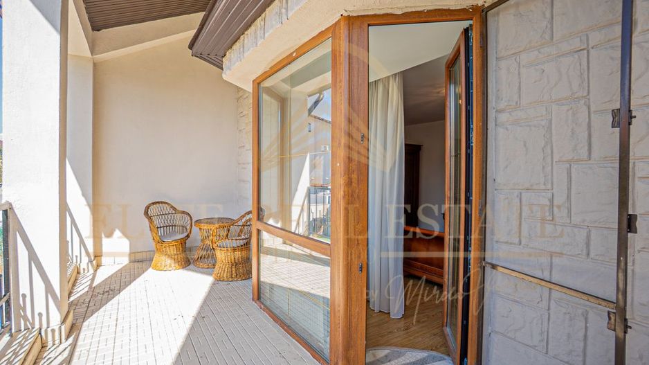 Ovidiu Sud - Zona premium - Vila impozanta, curte mare, garaj, terasa! - Poză 36