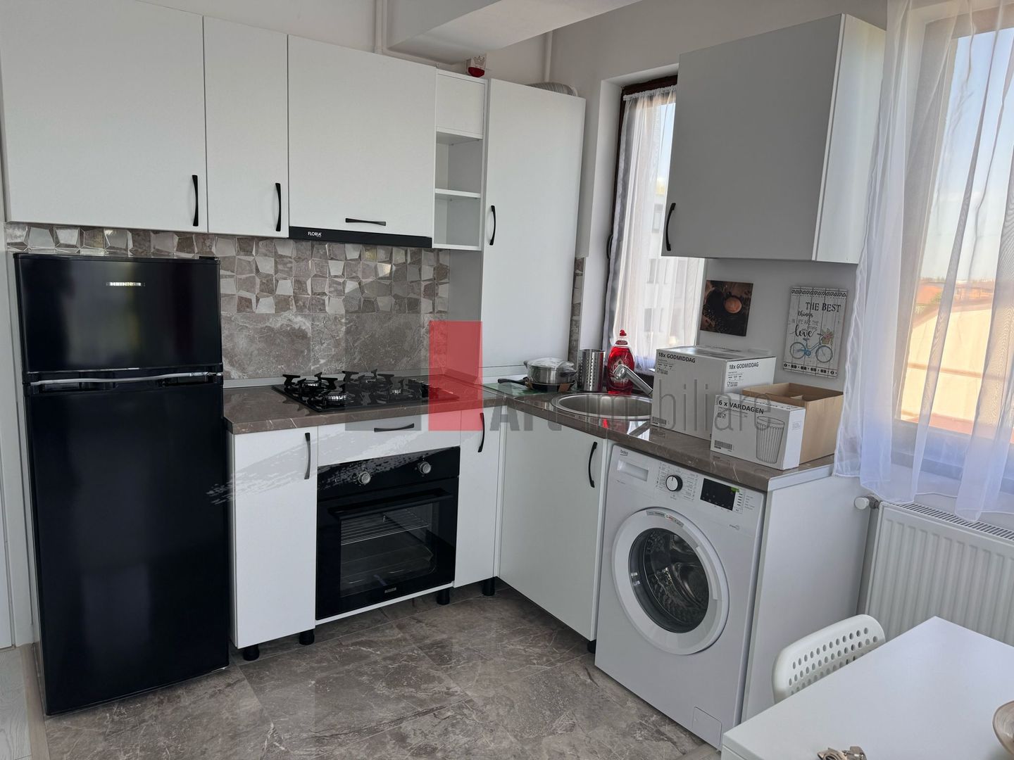 Ap 2 camere Jiului mobilat-utilat - Poză 6