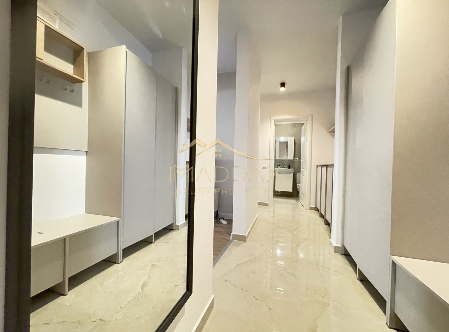 Apartament LUX **2 camere**Parcare inclusa//Hotel Marriott/Unirii - Poză 5