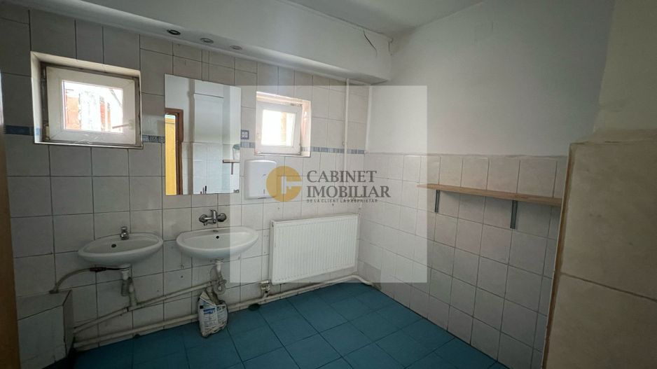 Vilă Modernă în Domenii, Aproape de Biserica Casin - Poză 6