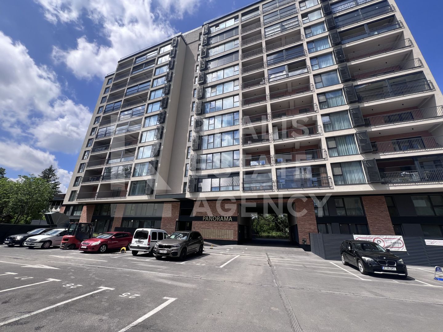 Vânzare, apartament cu 3 camere în zona Străulești - Poză 1