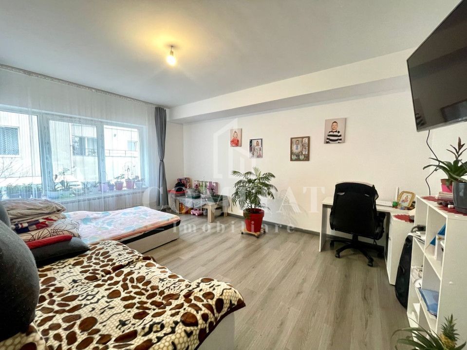 Apartament 2 camere decomandate / etaj intermediar / Zona Vivo - Poză 2