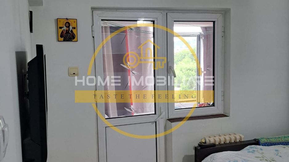 Apartament cu 2 camere decomandate, mobilat complet – Zona Baza 3, etaj 3/4 - Poză 4