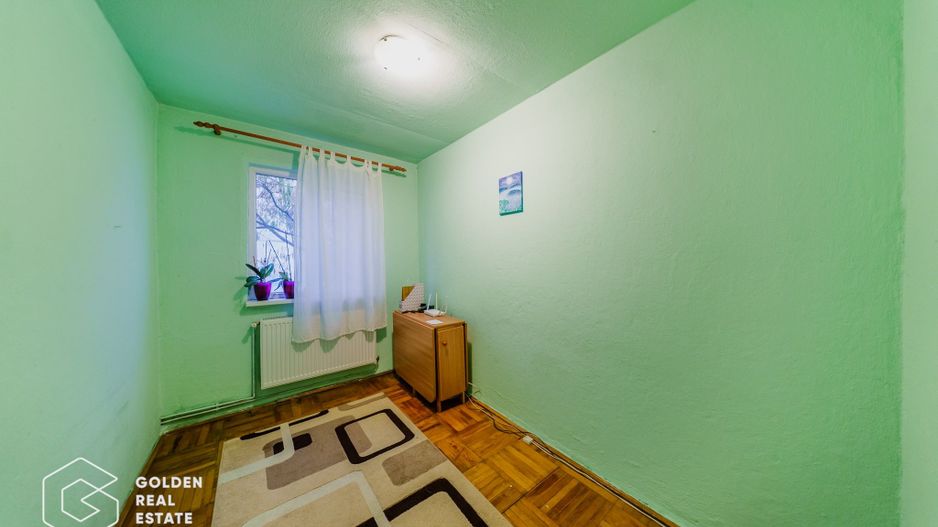 Apartament  4 camere, etaj 1, zona Vlaicu, centrală proprie, loc de parcare - Poză 7