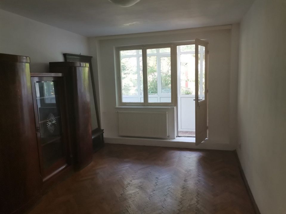 Vanzare apartament centru - Forum, parter - Poză 2