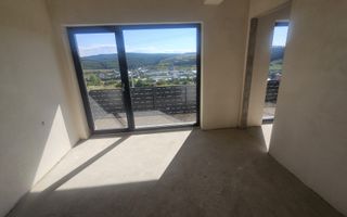 Apartament 2 camere, 41mp, etaj intermediar, parcare, zona Petrom - Poză 4