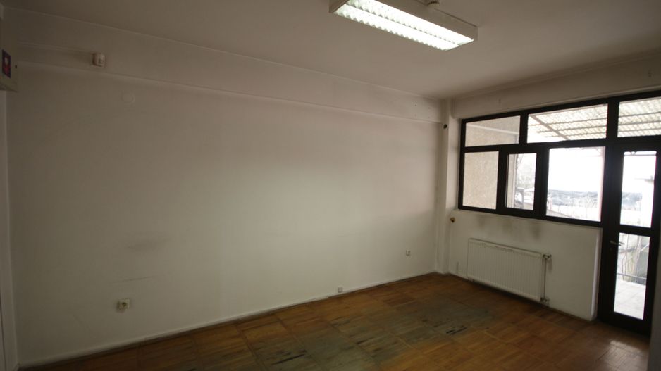 Imobil destinatie birouri + depozit - Poză 30