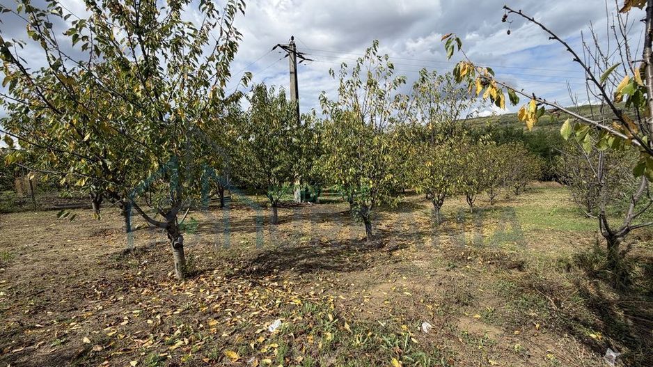 Teren 3200 mp în Osoi, comuna Comarna, cu deschidere de 36 ml la DN28 - Poză 1
