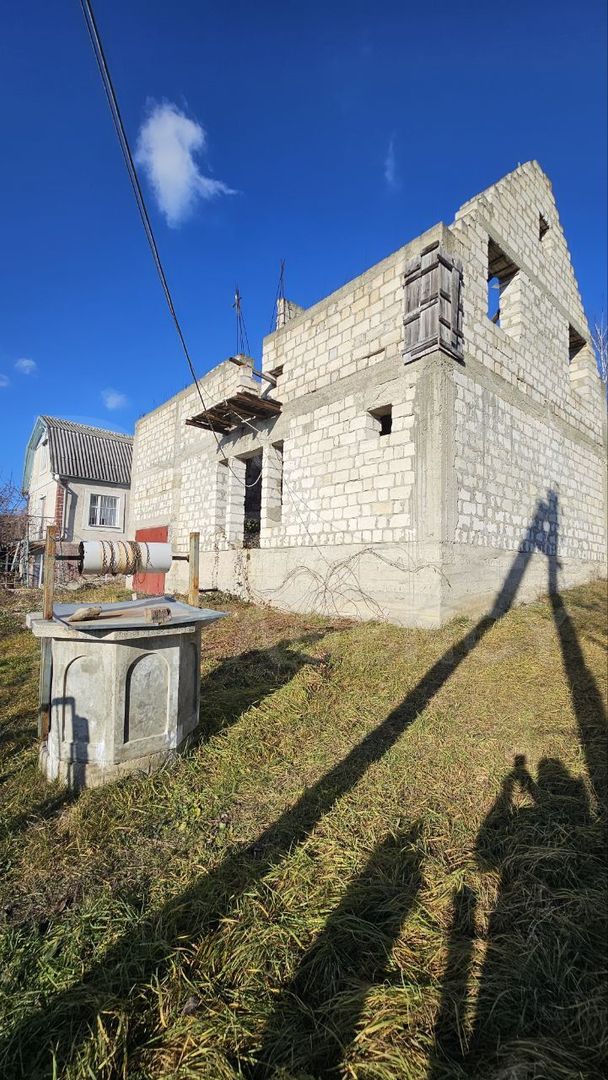 Vânzare, casă, 2 nivele, 4 camere, com. Cruzeşti - Poză 5