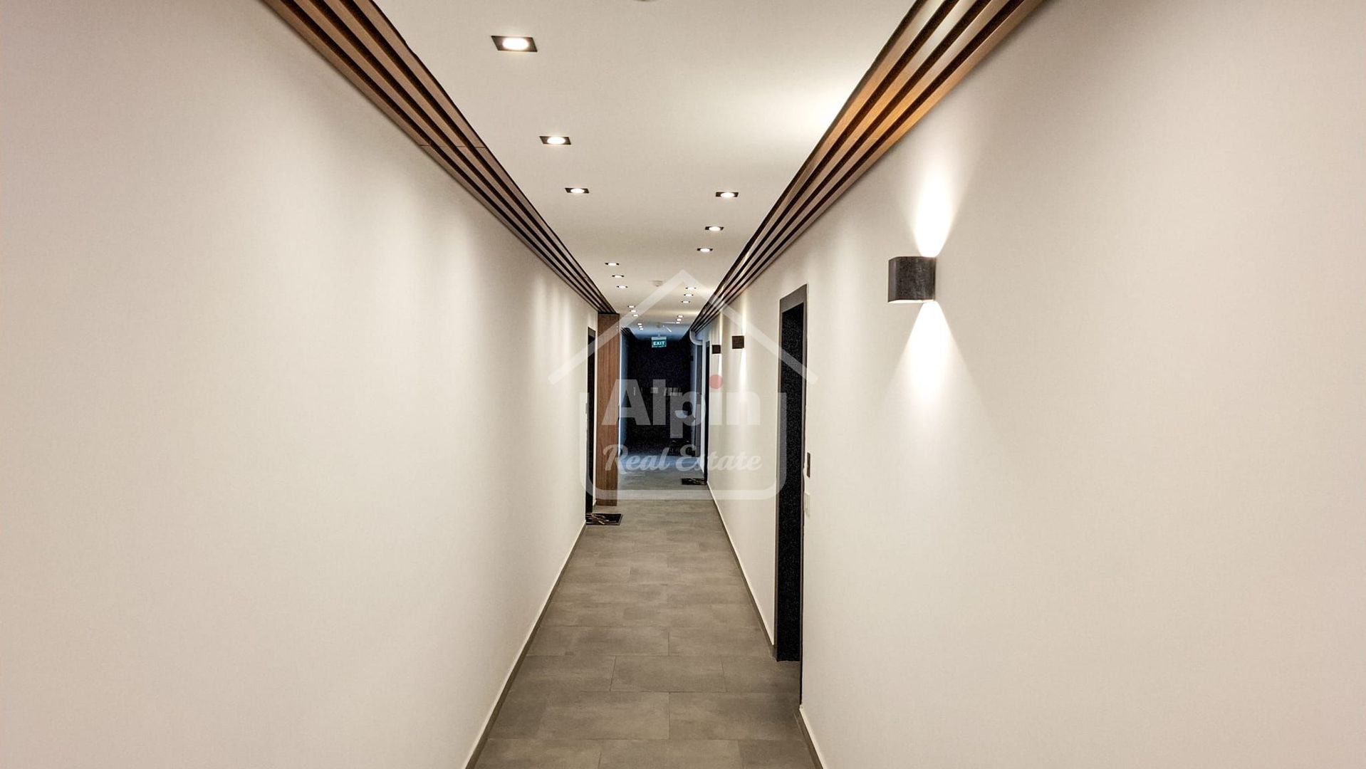 Proprietate Deosebita In Vila - Poză 12