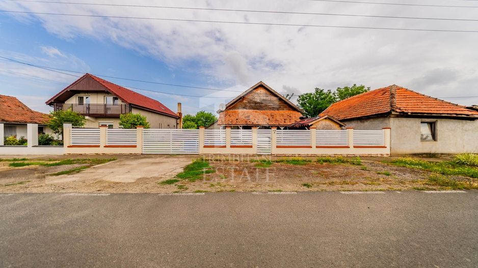 Casa individuala de vanzare in Iratosu 0% COMISION CUMPARATOR - Poză 38