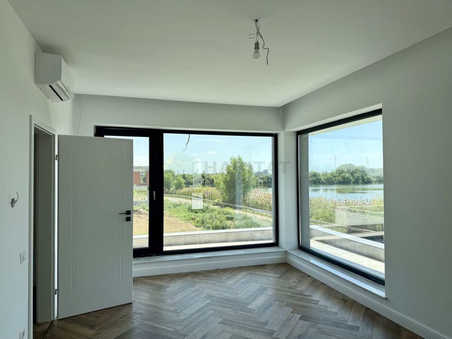 Own Lake Residence | Vila 6 camere | Pompa de caldura - Poză 9