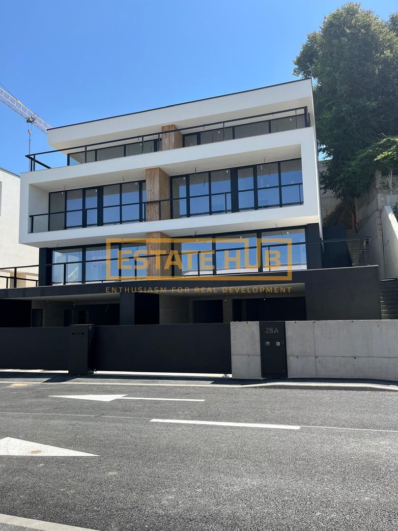 Casa tip duplex, cart Europa, Strada Luminii - Poză 2