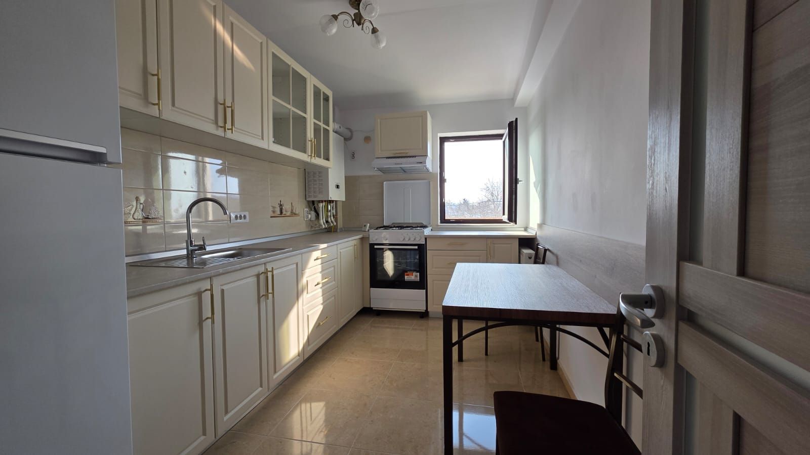 Apartament 2 camere mobilat modern CUG Valea Adanca - Poză 4