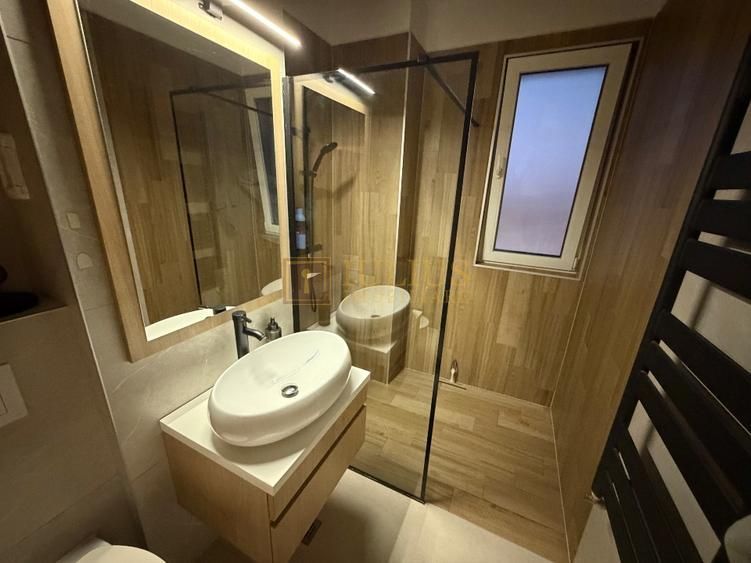 PENTHOUSE| Terasa panoramica cu vedere spectaculoasa | Mobilat premium | parcare - Poză 6