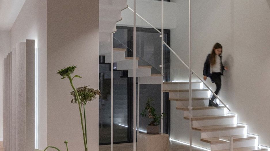 Vilă modernă cu piscină, finisaje premium și dotări de top - Poză 27