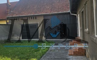 Casa de Vanzare in zona centrala in Geoagiu - Poză 1