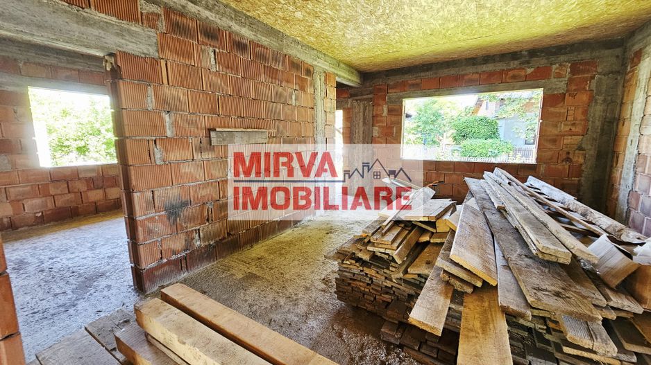 🏡 Casă la roșu cu 4 camere, 122 mp utili, teren 465 mp – Băicoi - Poză 42