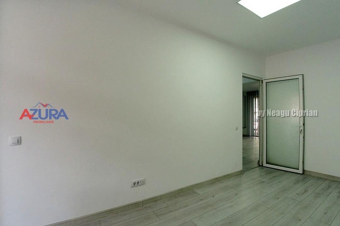 Spatiu Comercial-Birouri Ultracentral Pitesti - Poză 12