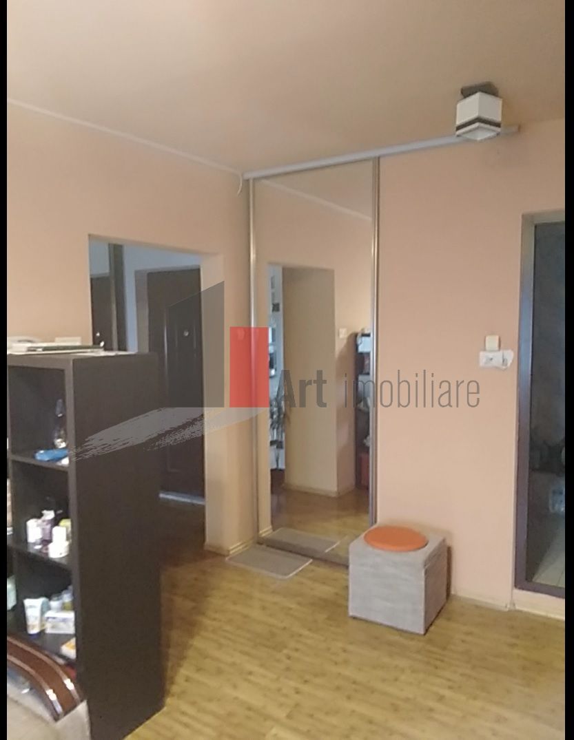 2 camere Turda - parcul Regina Maria - Poză 1