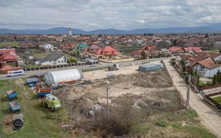 Loturi de casa cu utilitati si acces la strada asfaltata in Harman - Poză 9