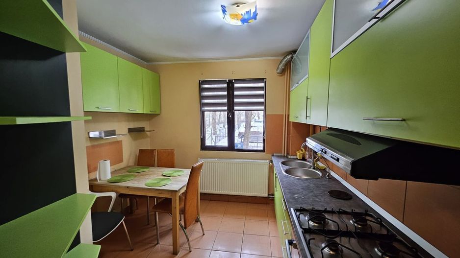 Vanzare 3 camere in Titan langa parcul Titanii, centrala termica - Poză 1