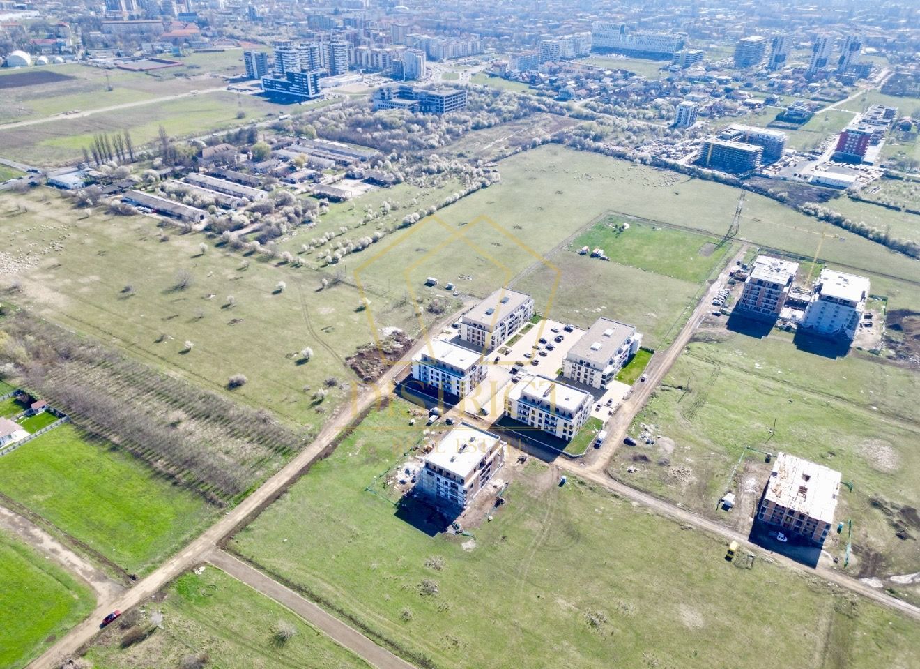 Teren intravilan locuinte colective 1522mp | Torontalului - Poză 3