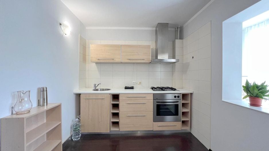 3 camere etaj 1 Baneasa - Herastrau - decomandat - Poză 4