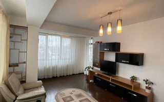 Apartament deosebit cu 3 camere, 2 balcoane și parcare - Poză 1