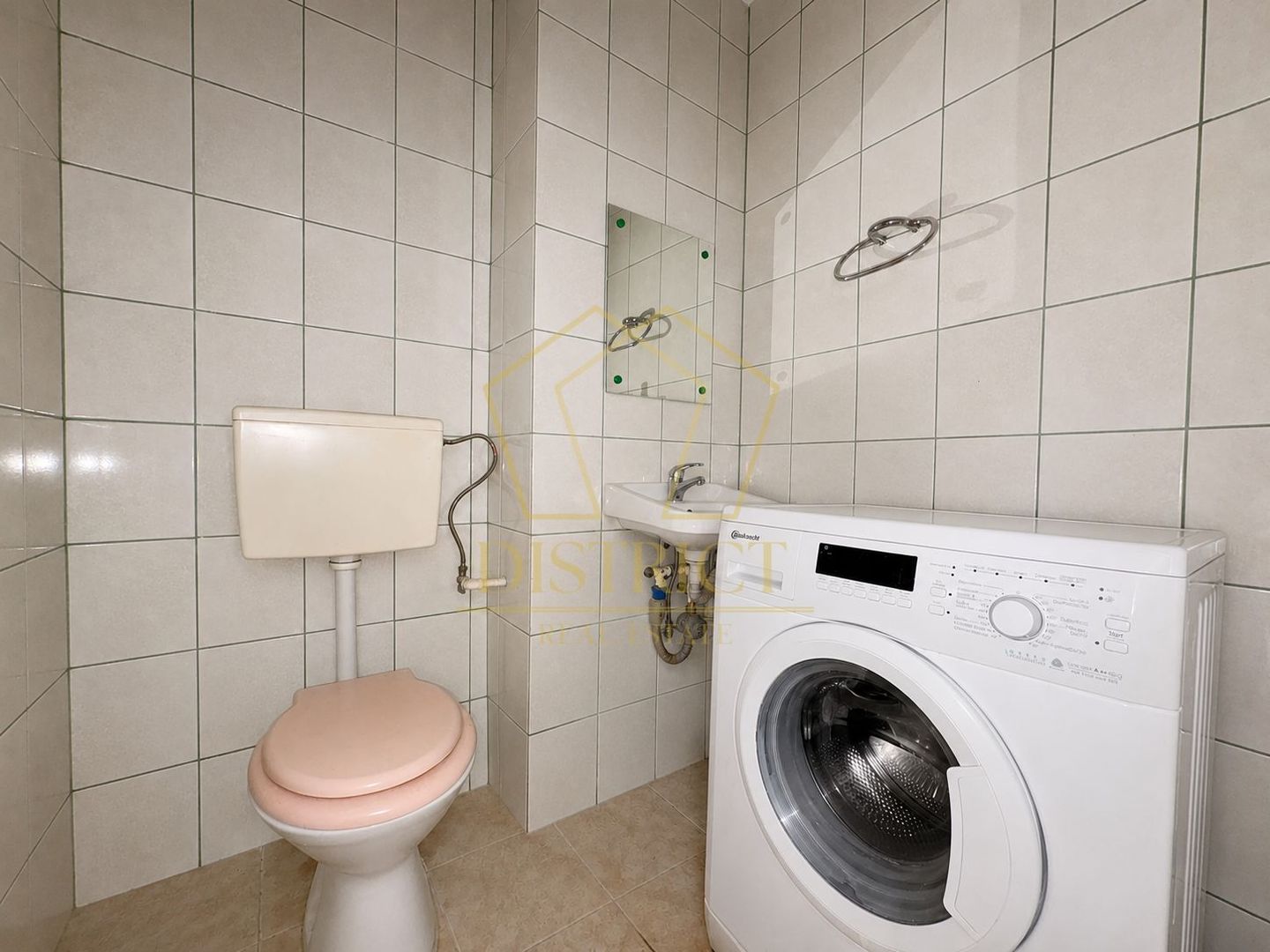 Apartament spațios cu 3 camere si 2 bai | Bucovina - Poză 13
