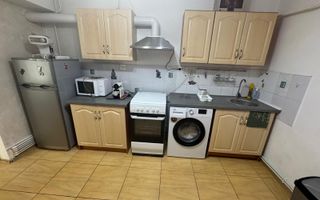 450 Euro/luna, Inchiriere apartament 45mp, o camera SPATIOASA, parter, - Poză 9
