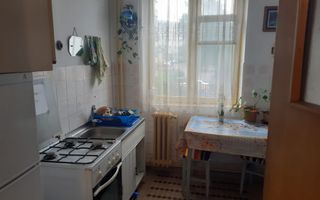 APARTAMENT 3 CAMERE, ETAJ 1, CAMPULUNG, PRET 43000 EURO - Poză 9