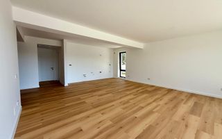 Apartament de lux, 5 minute de Botoșani, 109 mp utili+terasă si curte - Poză 8
