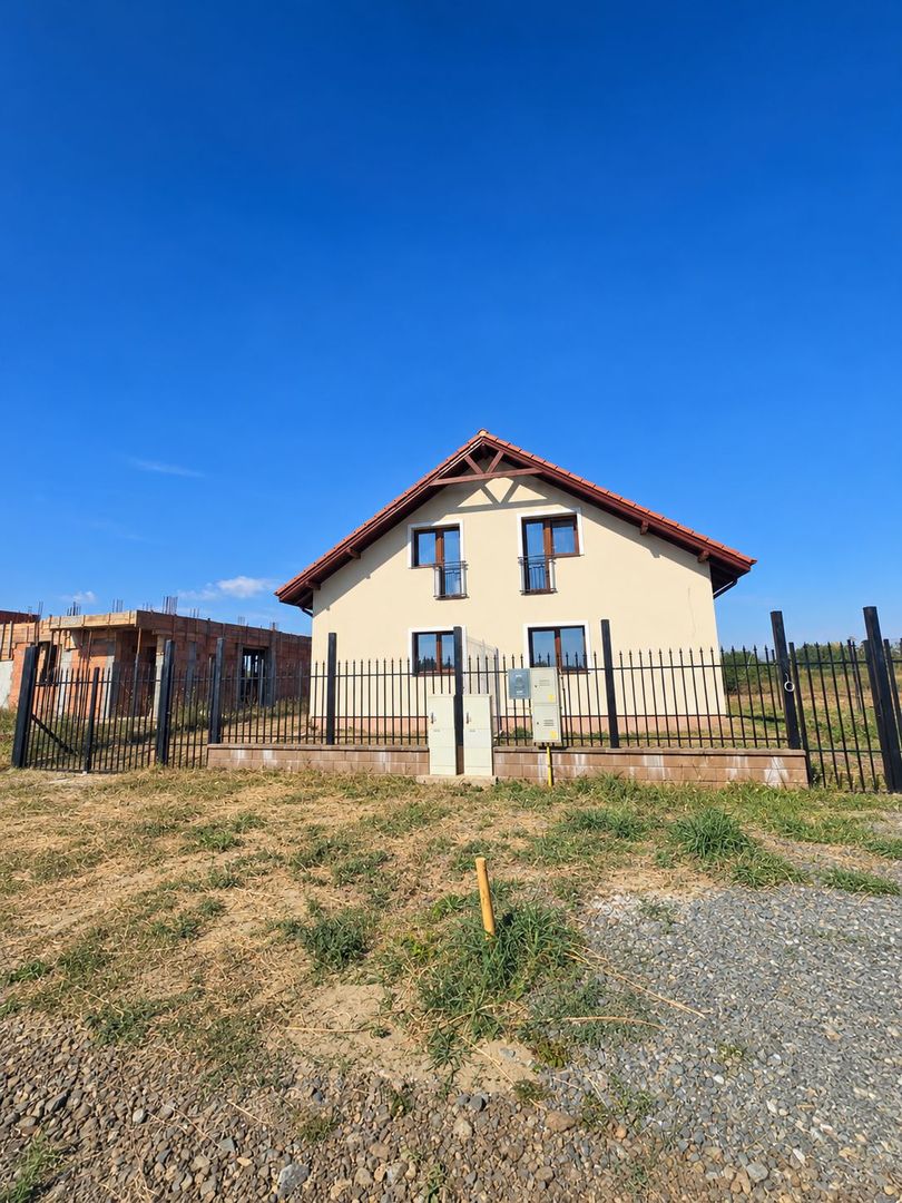 Duplex cu 4 camere, terasă și logie | Timișoara, Plopi | 172.000 € - Poză 1