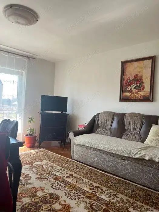 BRASADAS vinde ap 2 cam etaj 3/4 in Micro 17. - Poză 1