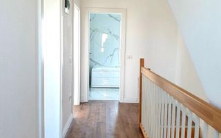 Triplex cu 4 camere,  in vatra satului - toate utilitatile - Sacalaz - Poză 6