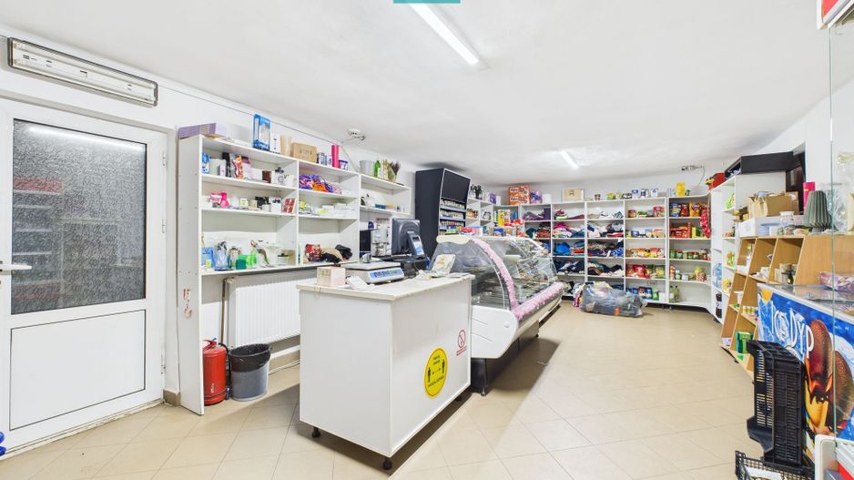 Spatiu comercial, Bujac. - Poză 1