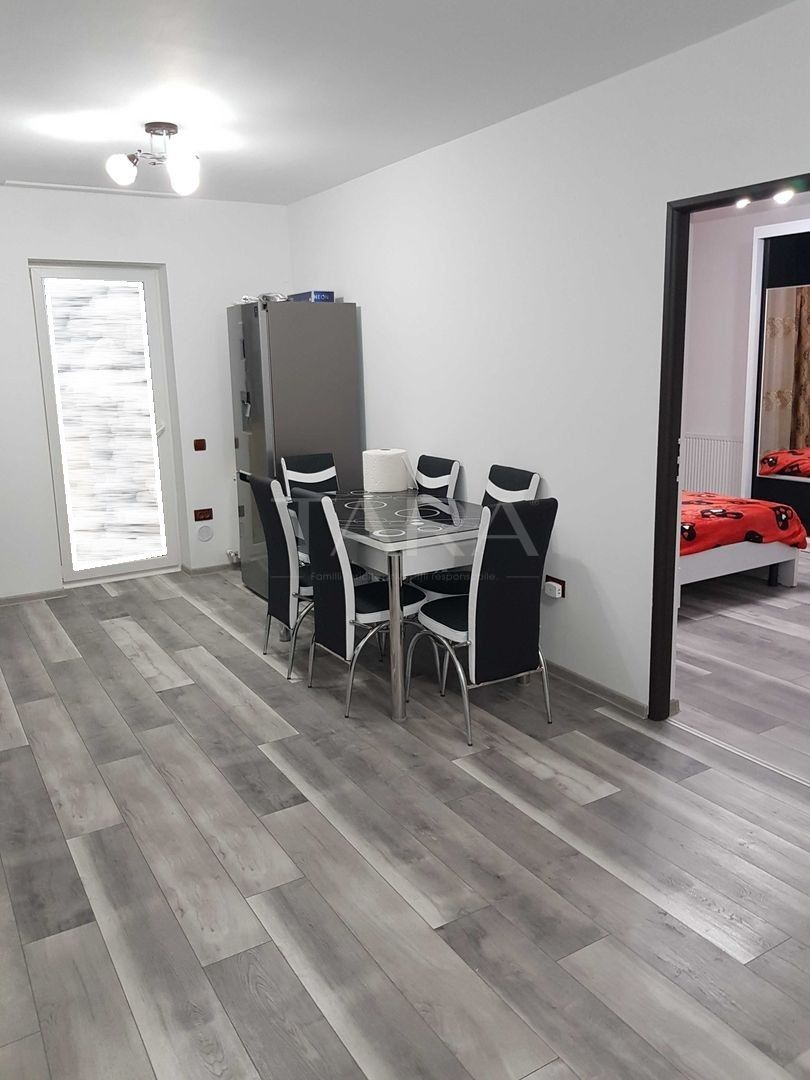 Apartament cu 3 camere in Zona Florilor. - Poză 3