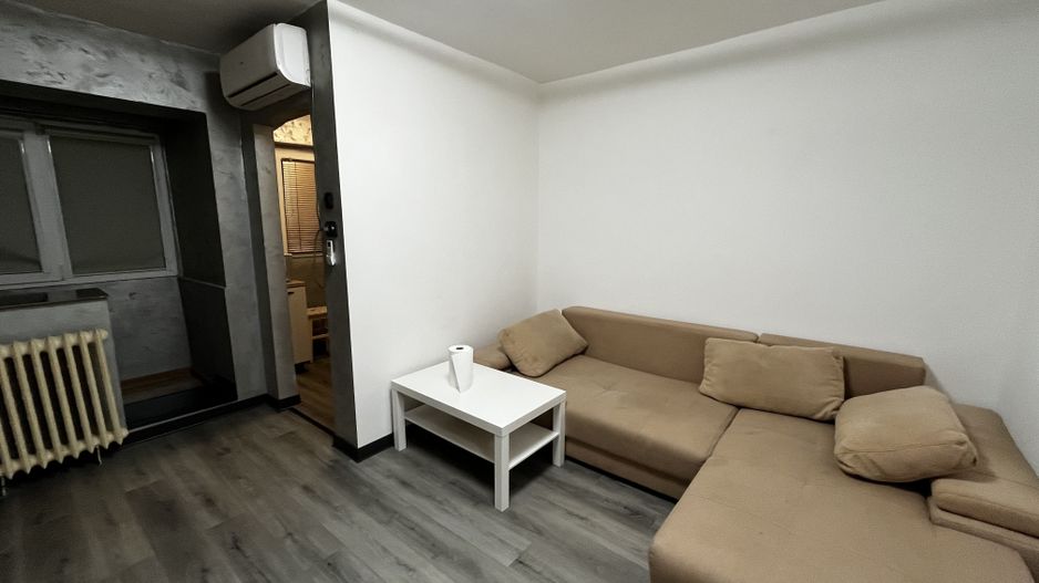 Garsonieră renovată 2025, parter, mobilată complet, zona Titan - Poză 5