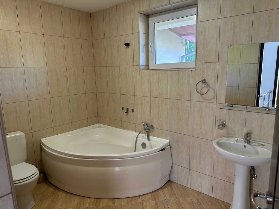 VILĂ P+1+M DE ÎNCHIRIAT – DOBROEȘTI - Poză 4