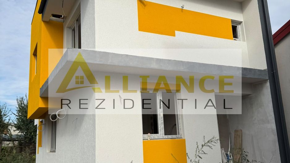 Vila individuala Centru Scoala Primarie toate utilitatile - Poză 1